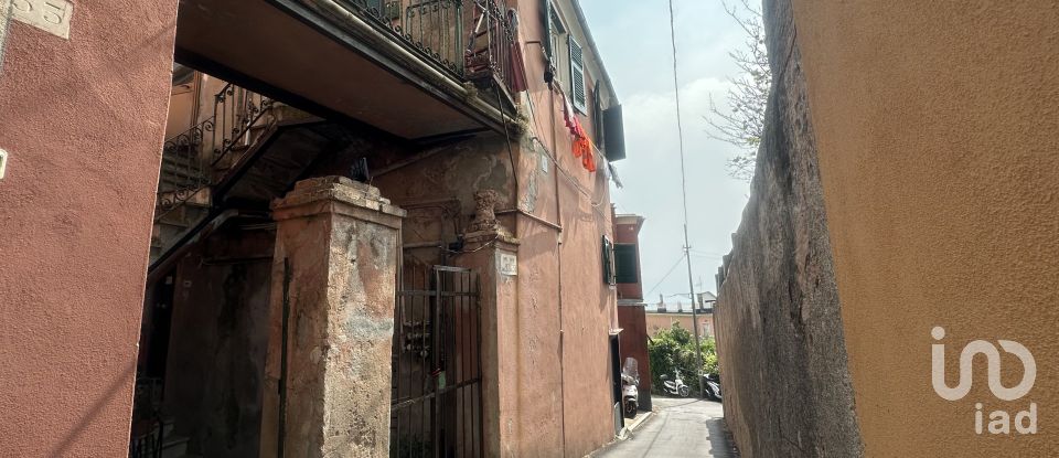 Appartamento 5 locali di 80 m² a Genova (16133)