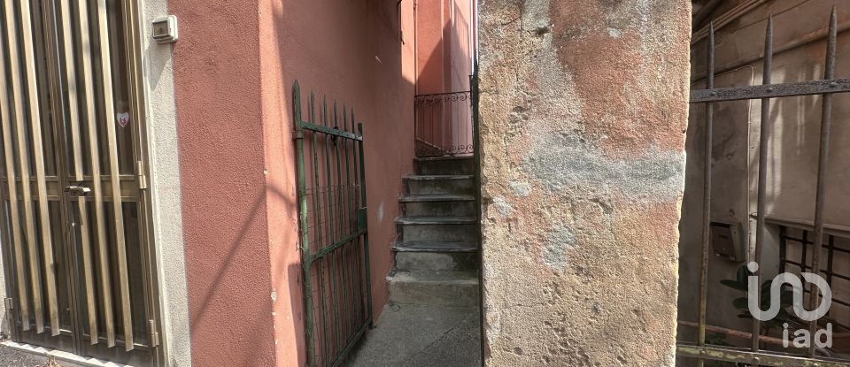 Appartamento 5 locali di 80 m² a Genova (16133)