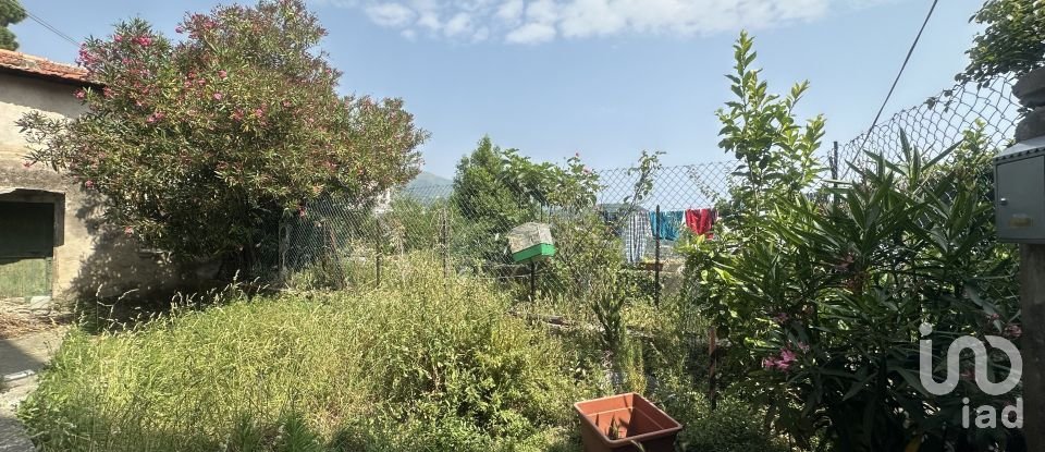 Appartamento 5 locali di 80 m² a Genova (16133)