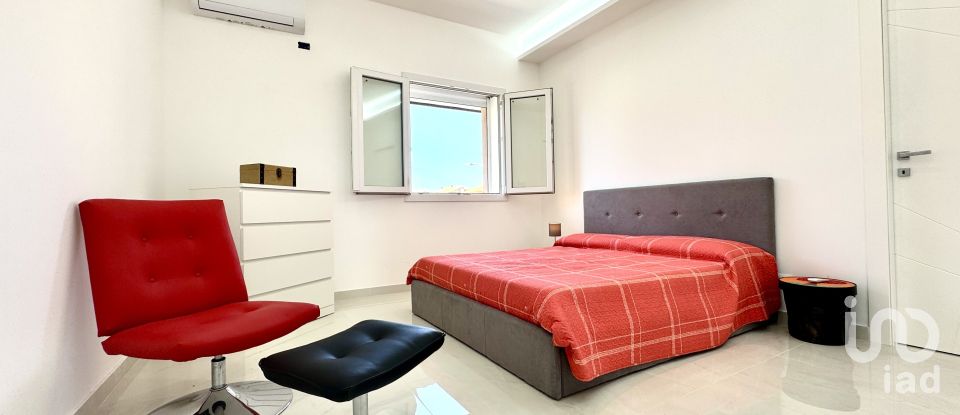 Farm 4 rooms of 151 m² in Avola (96012)