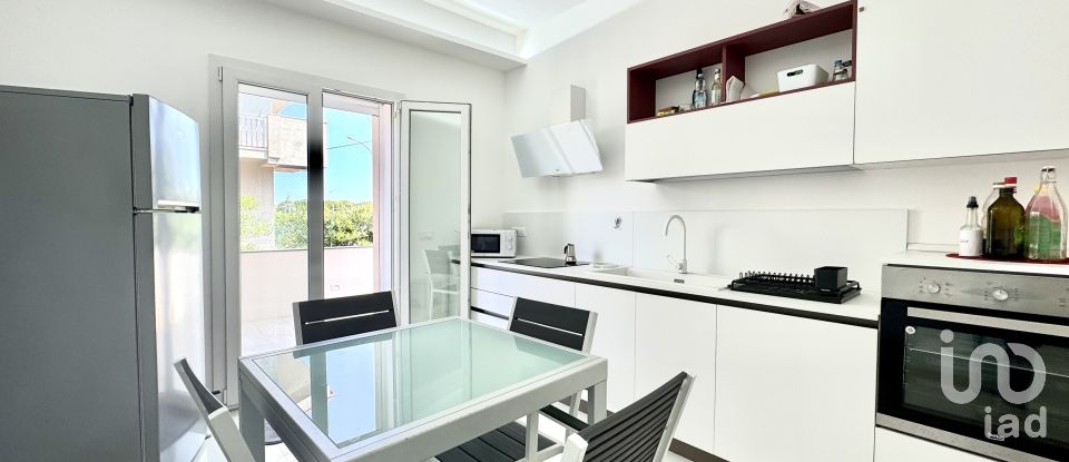 Farm 4 rooms of 151 m² in Avola (96012)