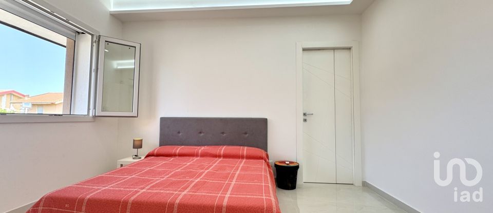 Farm 4 rooms of 151 m² in Avola (96012)