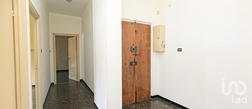 Appartamento 8 locali di 100 m² a Genova (16153)