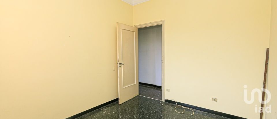 Appartamento 8 locali di 100 m² a Genova (16153)