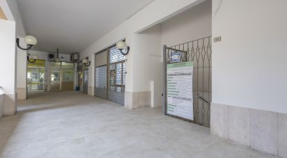 Negozio / locale commerciale di 180 m² in Numana (60026)