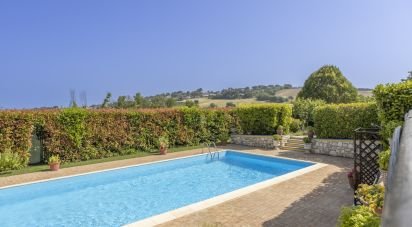 Casa indipendente / Villa 6 locali di 180 m² in Sirolo (60020)