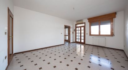 Casa indipendente / Villa 7 locali di 208 m² in Massa Fiscaglia (44025)