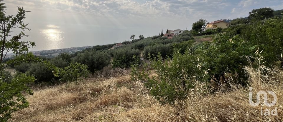 Appartamento 5 locali di 126 m² a - (87030)