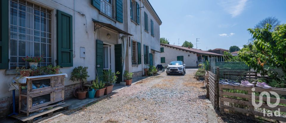 Trilocale di 99 m² a Ferrara (44124)