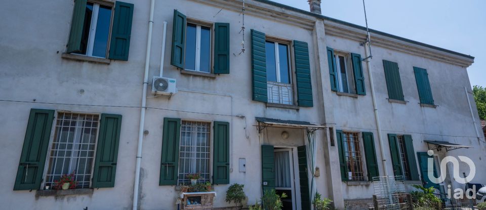 Trilocale di 99 m² a Ferrara (44124)