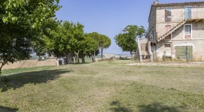 Rustico 7 locali di 270 m² in Filottrano (60024)