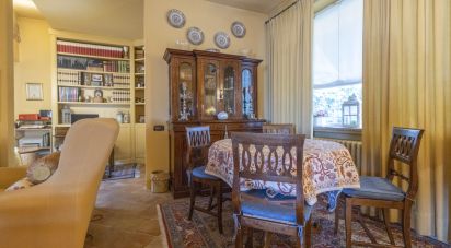 Casa indipendente / Villa 5 locali di 254 m² in Fermo (63900)