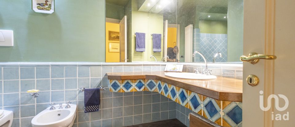 Casa indipendente / Villa 5 locali di 254 m² in Fermo (63900)