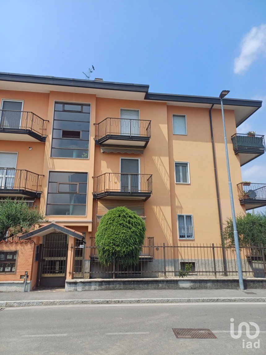 Apartment 0 rooms of 120 m² in Calusco d'Adda (24033)
