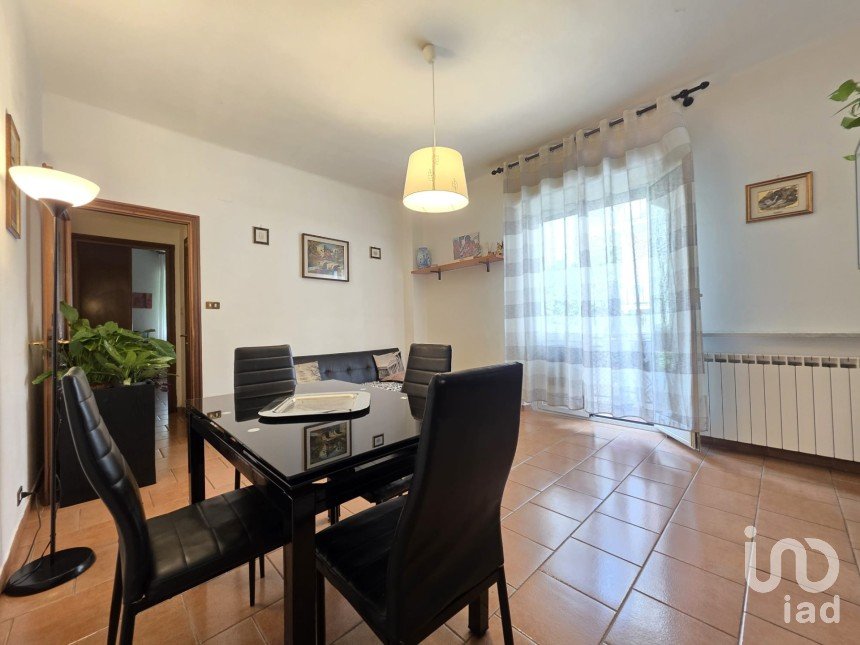 Appartamento 5 locali di 115 m² a Savona (17100)