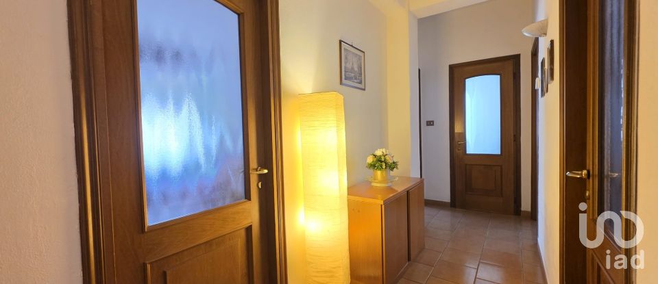 Appartamento 5 locali di 115 m² a Savona (17100)