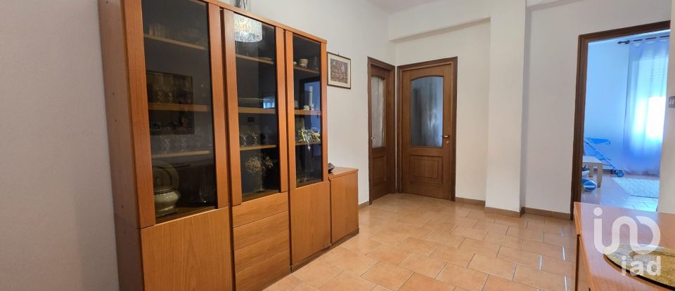 Appartamento 5 locali di 115 m² a Savona (17100)
