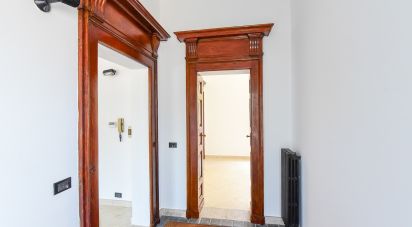 Trilocale di 103 m² a Verano Brianza (20843)