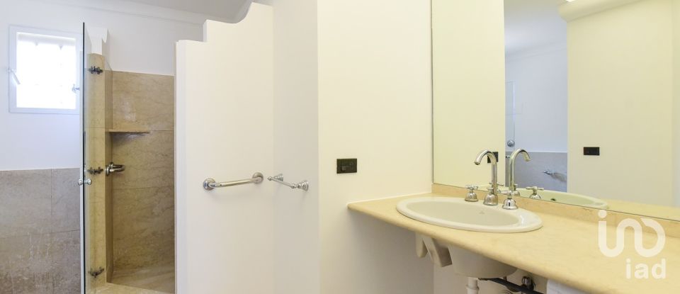 Trilocale di 103 m² a Verano Brianza (20843)