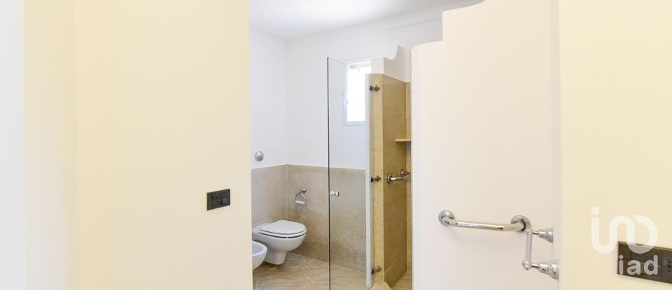 Trilocale di 103 m² a Verano Brianza (20843)