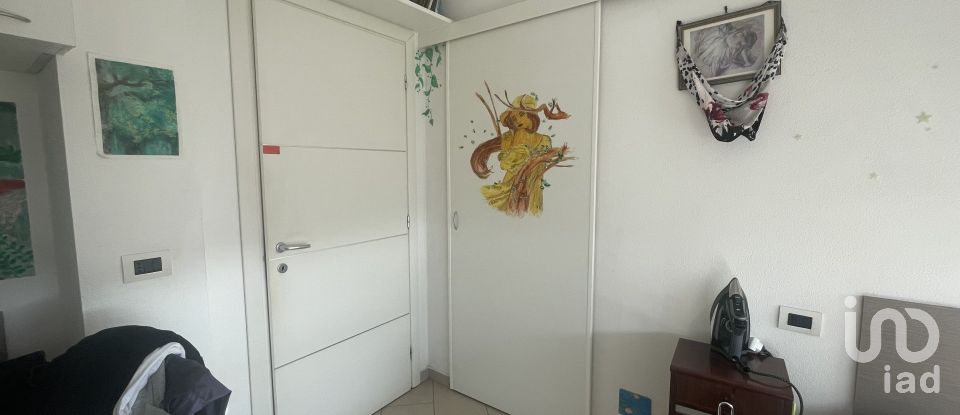 Apartment 6 rooms of 103 m² in Arezzo (52100)