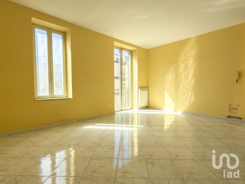 Quadrilocale di 140 m² a Afragola (80021)