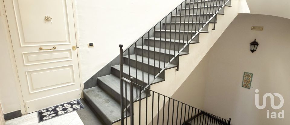 Quadrilocale di 140 m² a Afragola (80021)