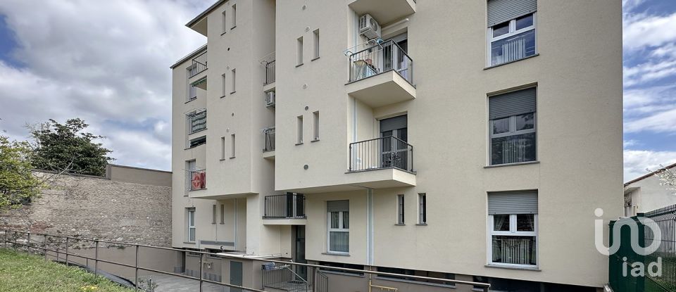 Trilocale di 67 m² a Seregno (20831)