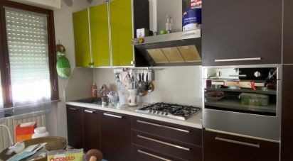 Quadrilocale di 120 m² a Petriano (61020)