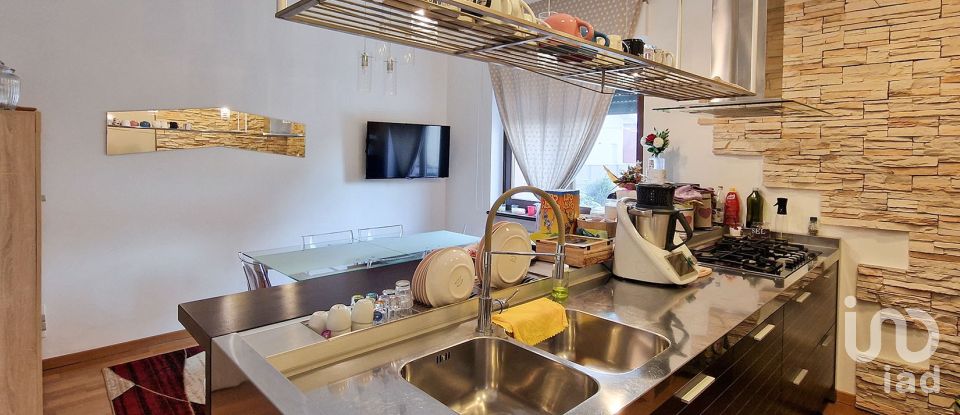 Apartment 5 rooms of 140 m² in Montecosaro (62010)