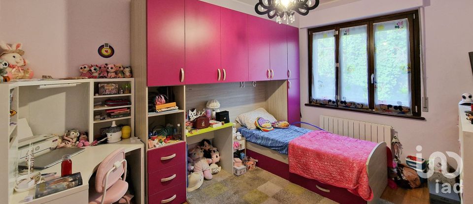 Apartment 5 rooms of 140 m² in Montecosaro (62010)