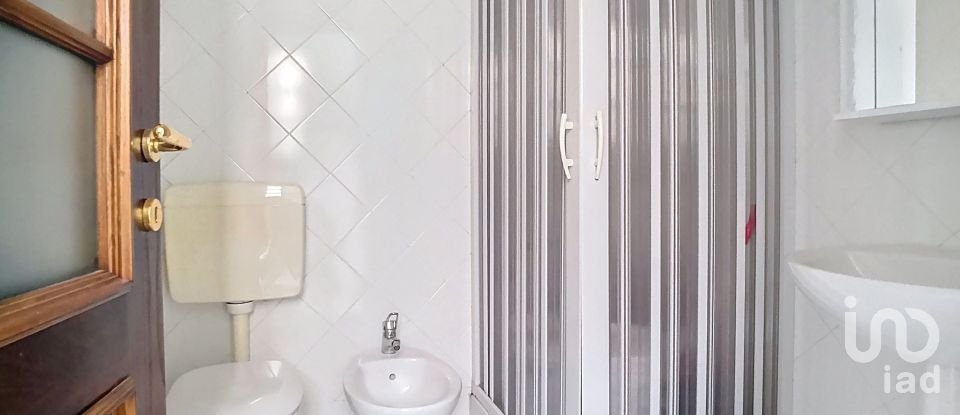 House 6 rooms of 70 m² in Neirone (16040)