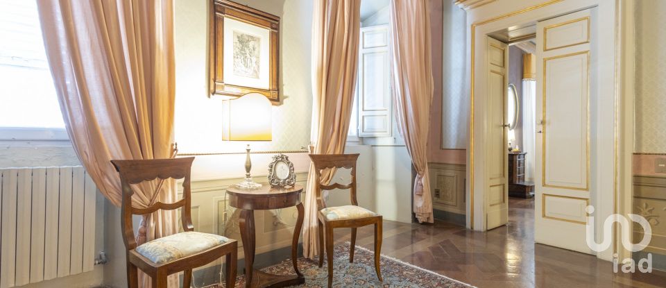 Immobile di prestigio 10 locali di 500 m² a Fermo (63900)