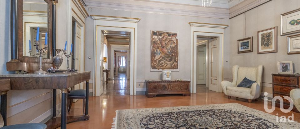 Immobile di prestigio 10 locali di 500 m² a Fermo (63900)