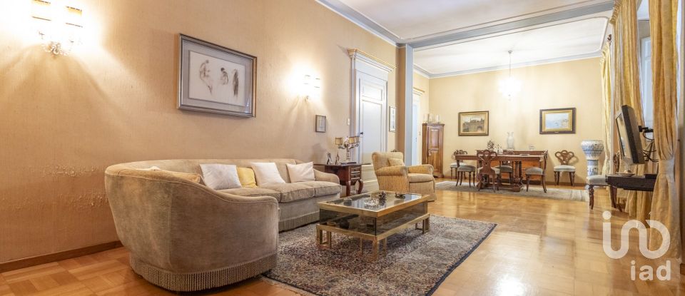 Immobile di prestigio 10 locali di 500 m² a Fermo (63900)