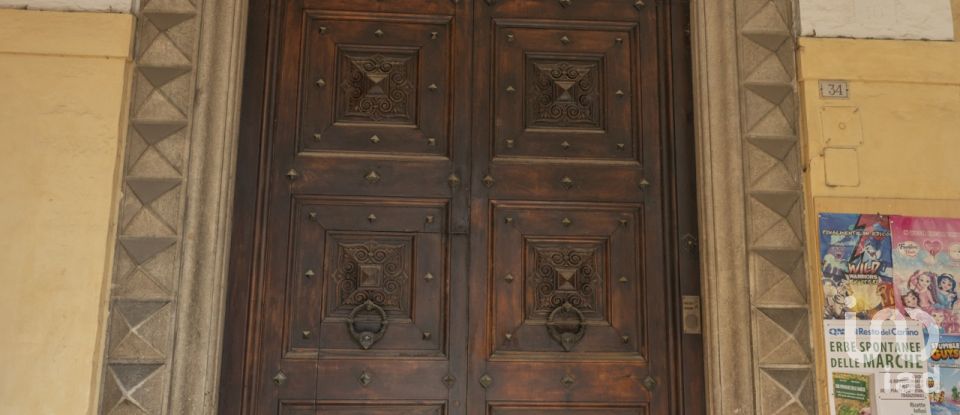 Immobile di prestigio 10 locali di 500 m² a Fermo (63900)