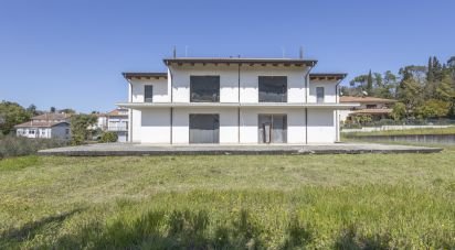 Villa Bifamiliare 9 locali di 120 m² in Osimo (60027)