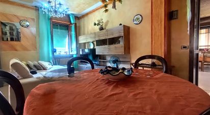 Trilocale di 96 m² a Reggio nell'Emilia (42124)