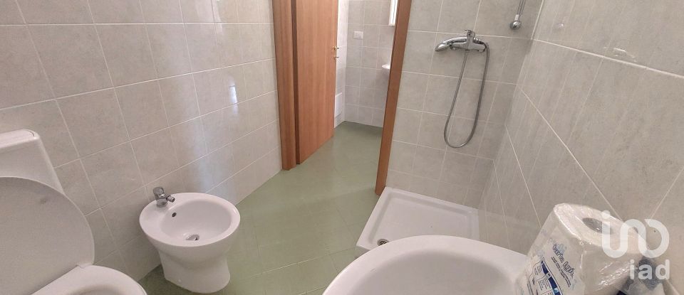 Uffici di 60 m² in Pinerolo (10064)