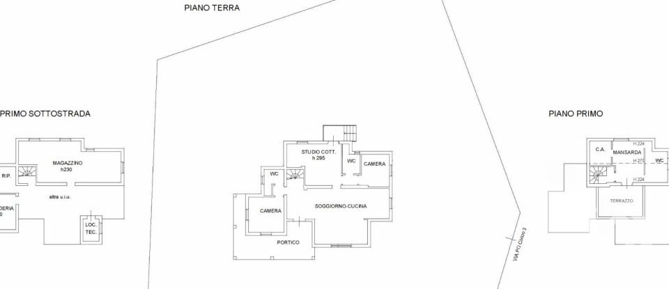 Farm 8 rooms of 230 m² in Peschiera del Garda (37019)