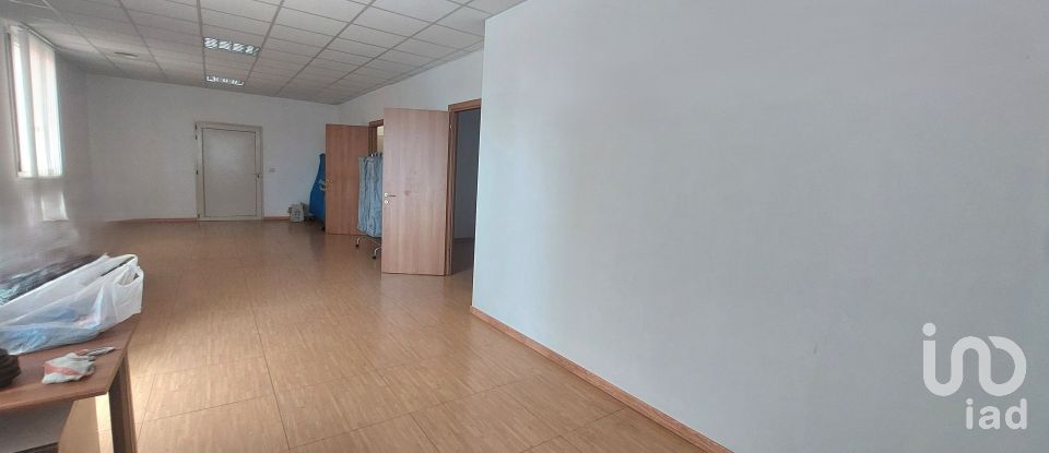 Uffici di 60 m² in Pinerolo (10064)