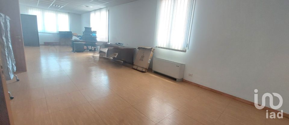 Uffici di 60 m² in Pinerolo (10064)