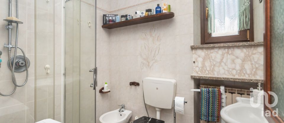 Three-room apartment of 95 m² in Brandizzo (10032)