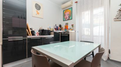 Trilocale di 70 m² a Torino (10145)