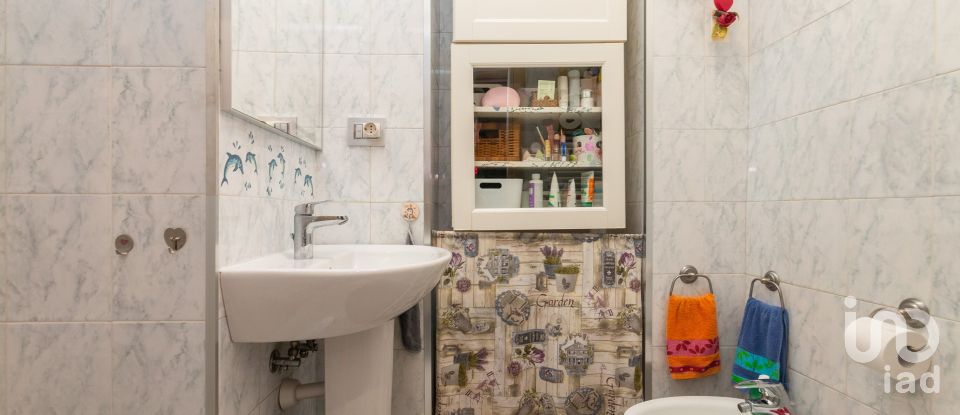 Trilocale di 70 m² a Torino (10145)