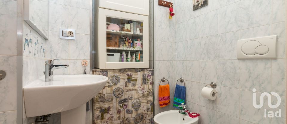 Trilocale di 70 m² a Torino (10145)