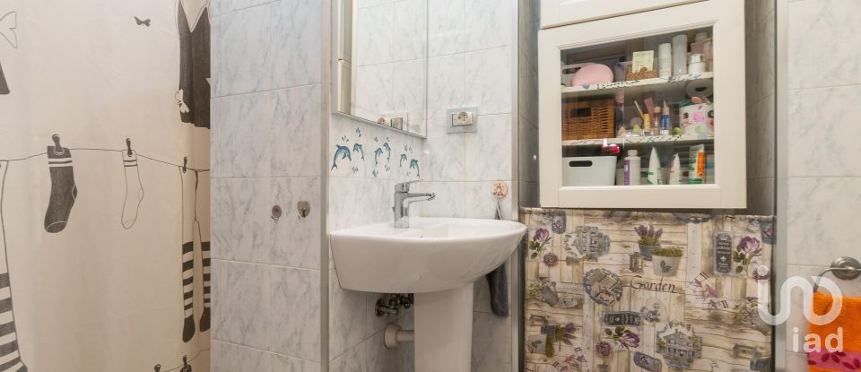 Trilocale di 70 m² a Torino (10145)