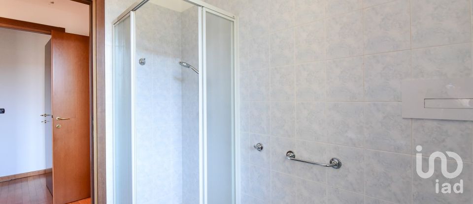 Bilocale di 54 m² a Meda (20821)