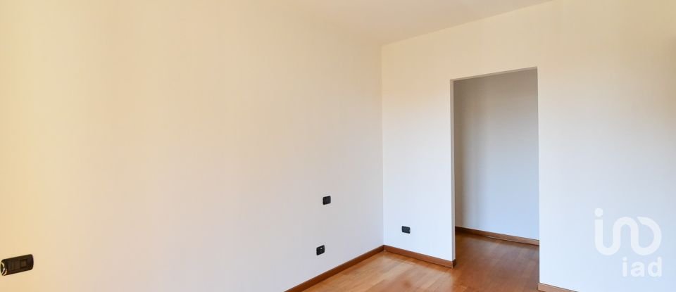 Bilocale di 54 m² a Meda (20821)