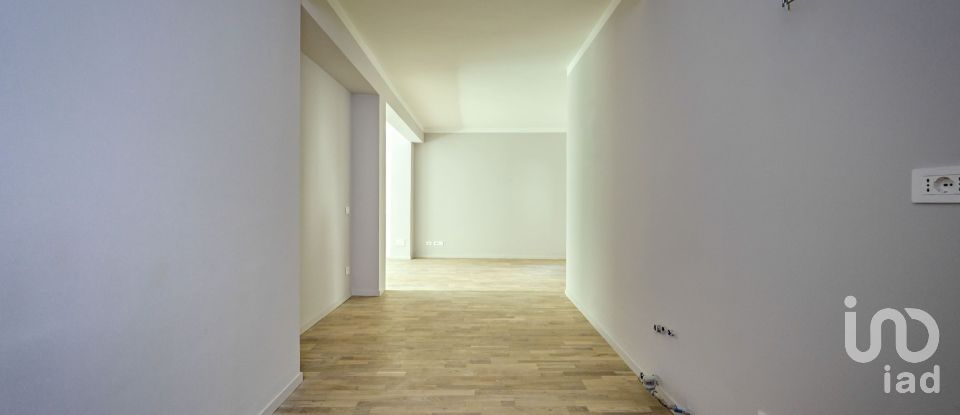 Apartment 0 rooms of 50 m² in Genova (16126)